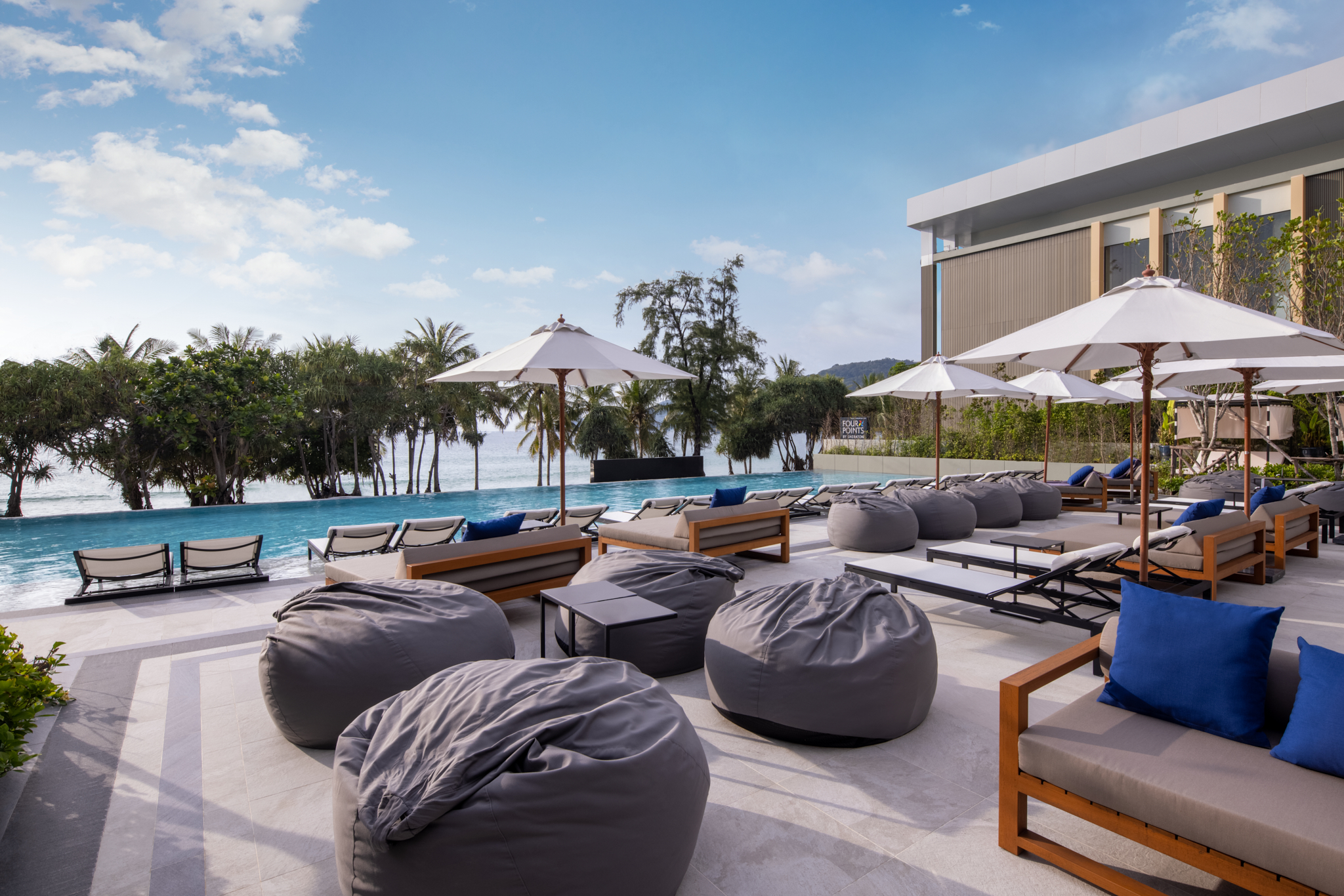 Four Points by Sheraton Patong Beach
