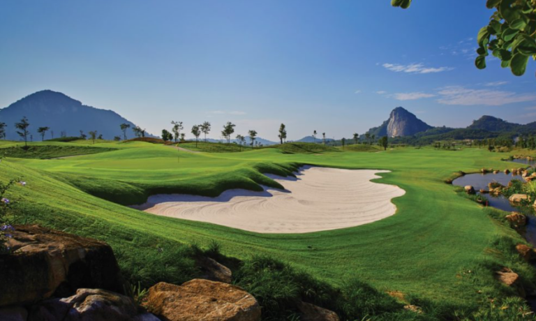 https://www.asiagolfexperiences.de/new-golf-tournament-jakarta-invitationa-golf-week/